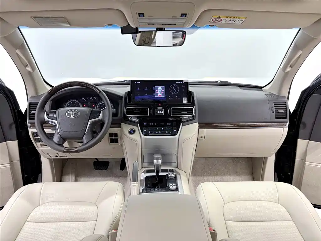 Toyota Land Cruiser 2019 — фото 11