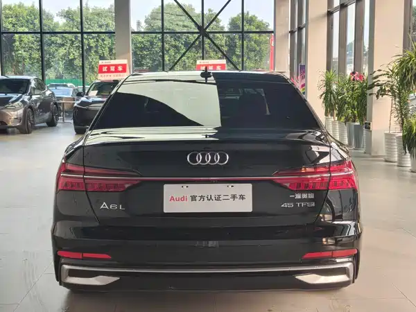 Audi A6L 2025