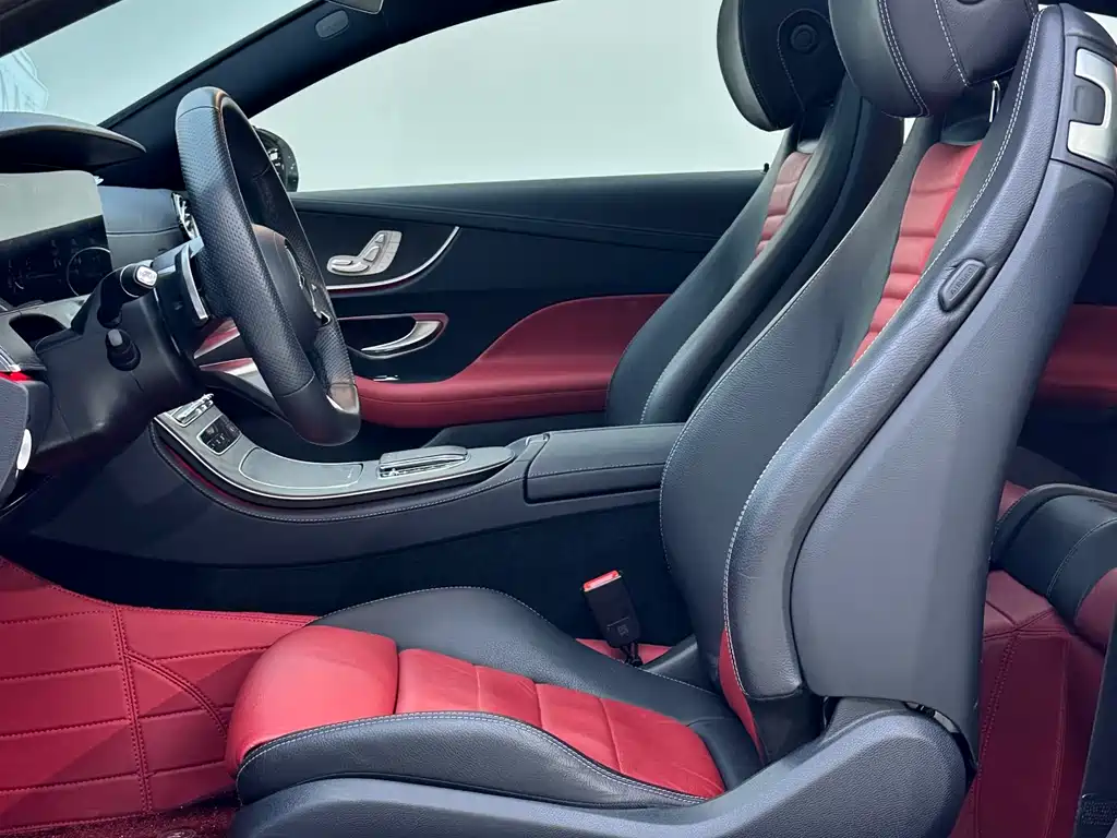 Mercedes-Benz E-Class 2023 — фото 3
