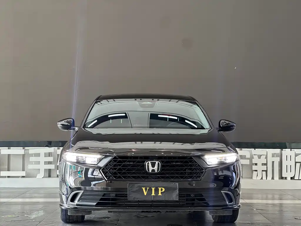 Honda Accord 2023 — фото 2