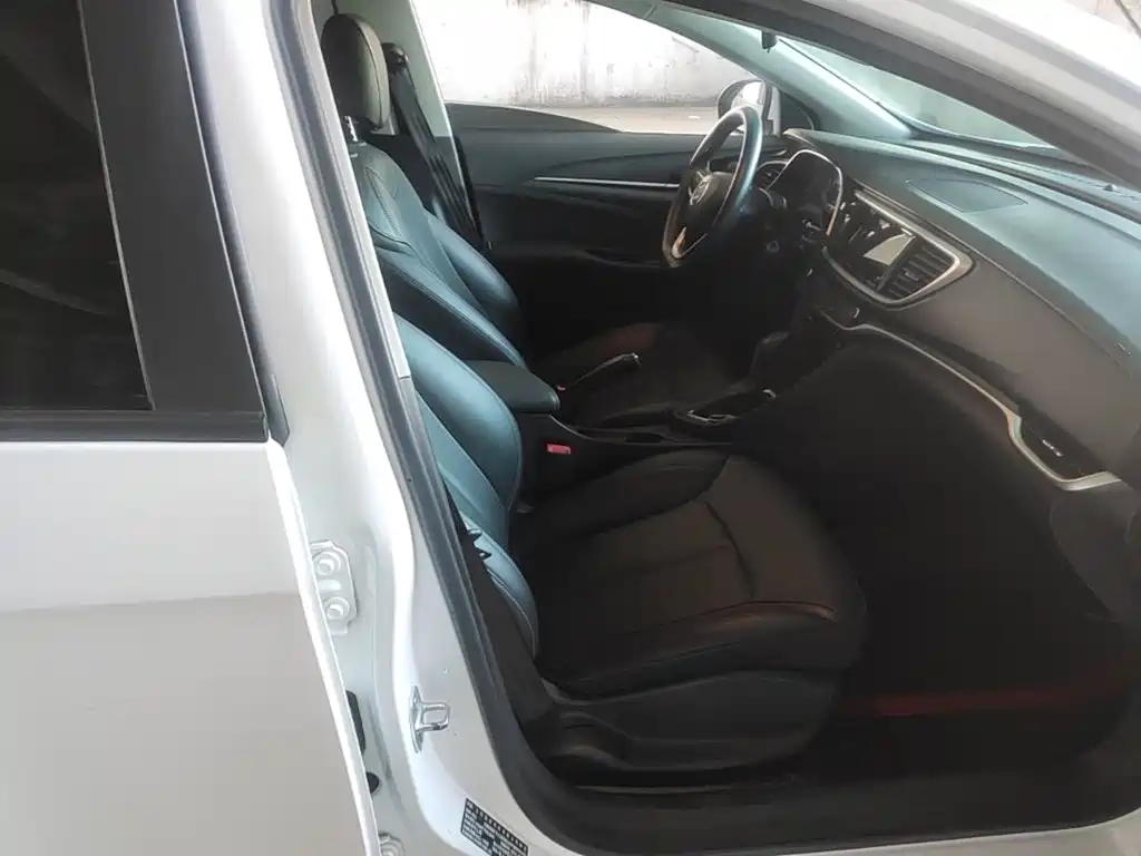 Buick Excelle GT 2021 — фото 25