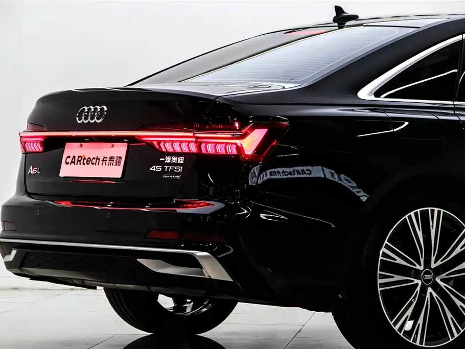 Audi A6L 2024 — фото 7