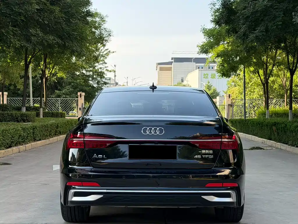 Audi A6L 2023 — фото 18