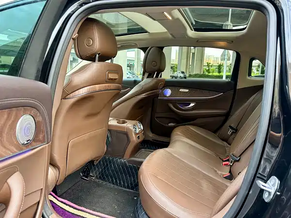 Mercedes-Benz E-Class 2019