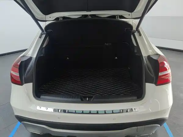 Mercedes-Benz GLA 2019
