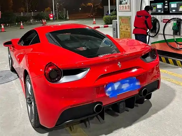 Ferrari 488 2015