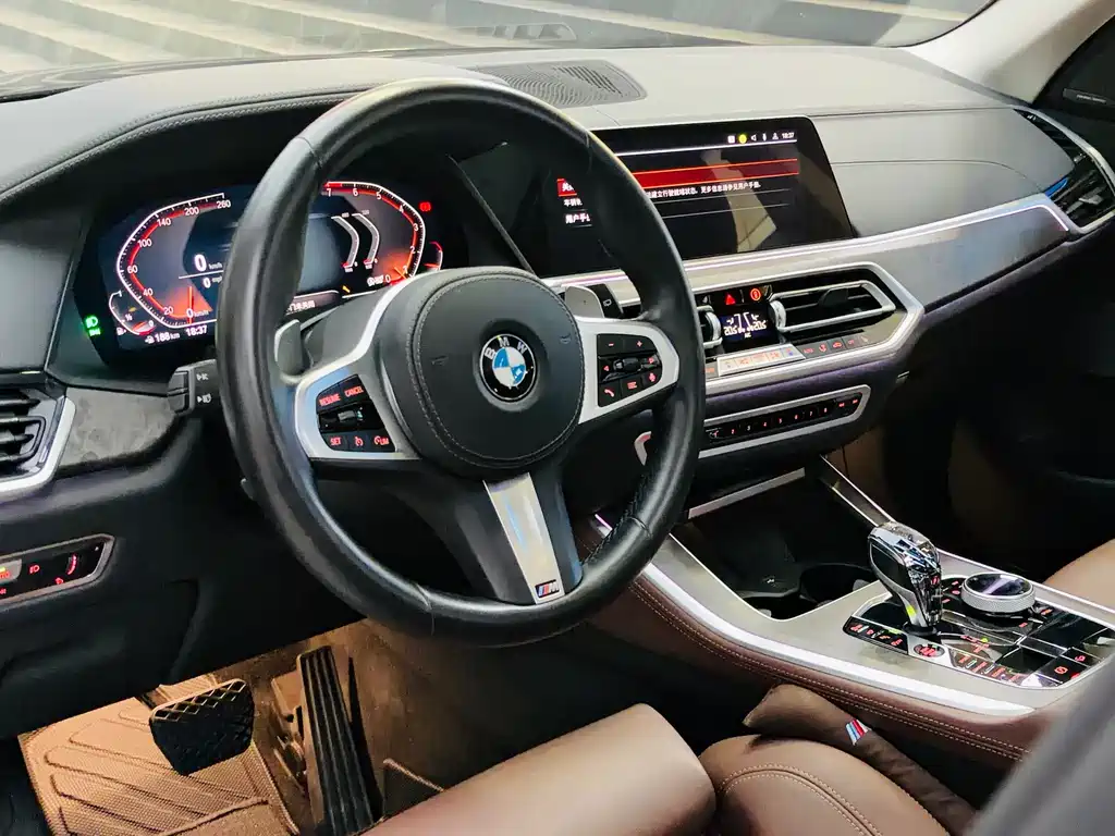 BMW X5 2021 — фото 12