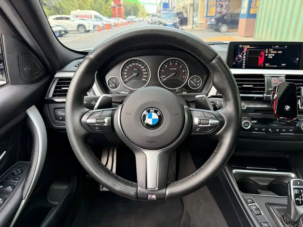 BMW 3 Series 2015 — фото 5
