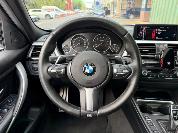 BMW 3 Series 2015