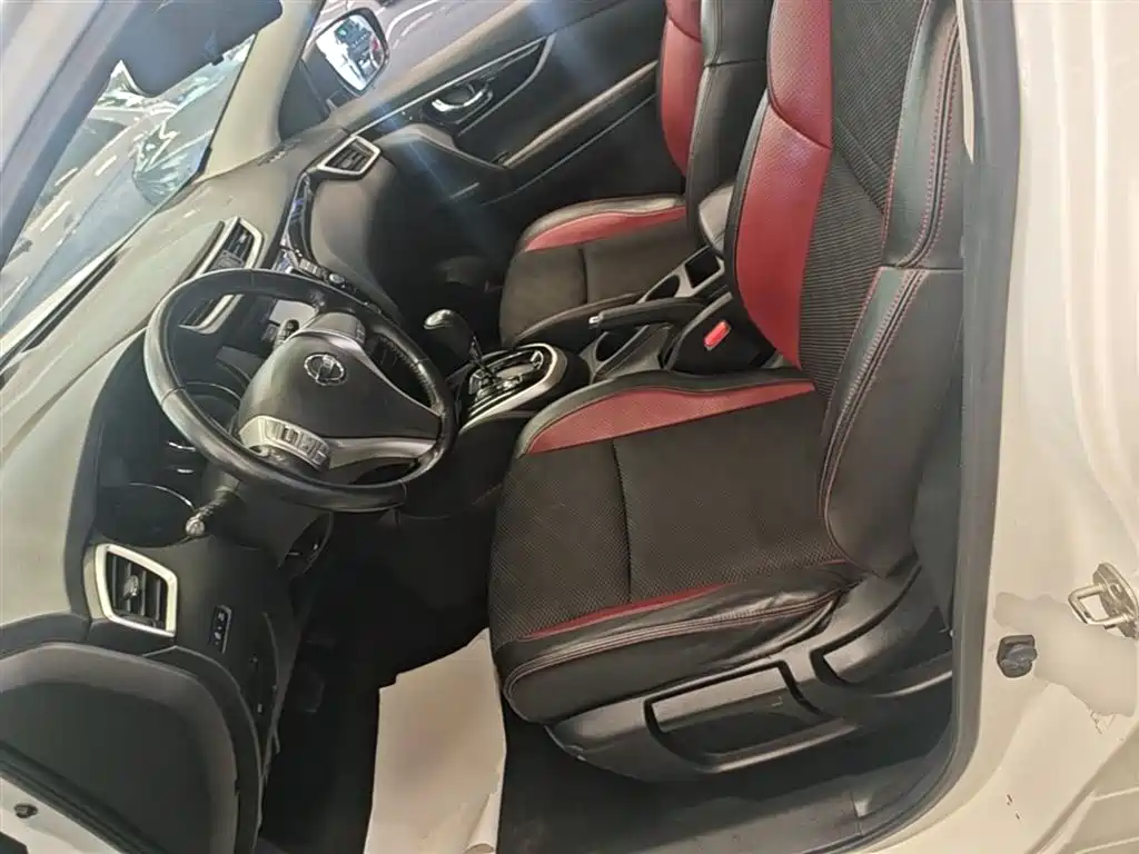 Nissan Qashqai 2018 — фото 15