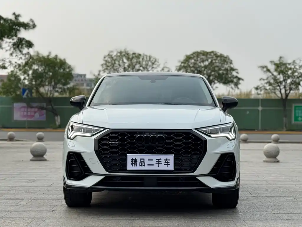 Audi Q3 Sportback 2021 — фото 2