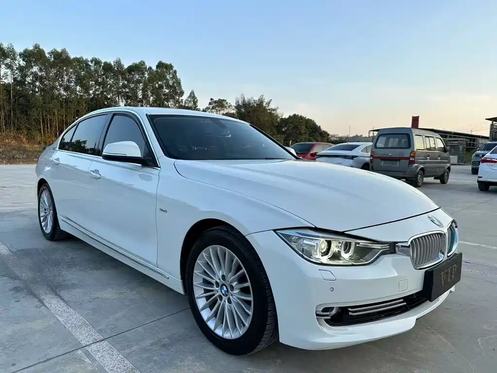 BMW 3 Series 2013 — фото 3