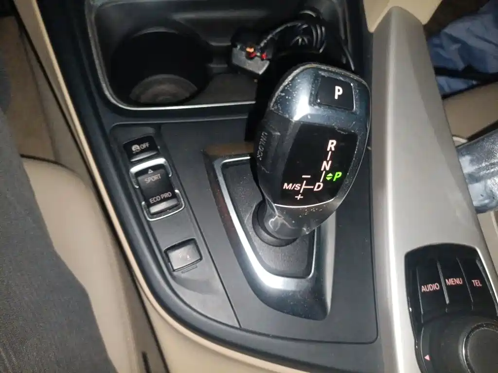 BMW 3 Series 2014 — фото 10