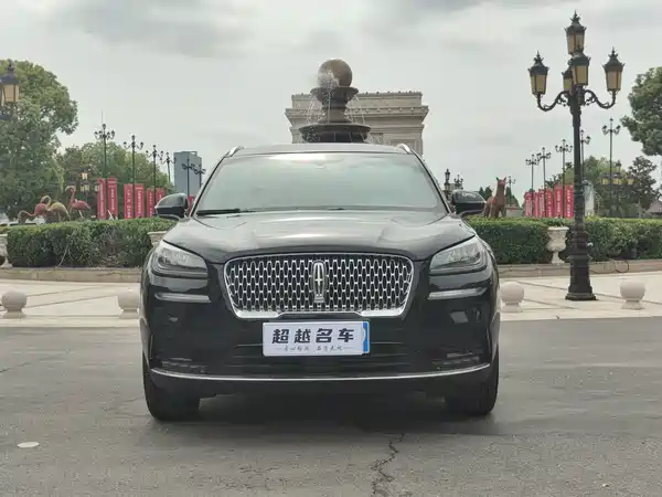 Lincoln Corsair 2023