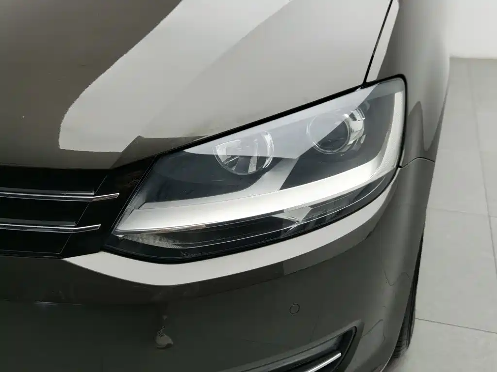 Volkswagen Sharan 2016 — фото 7