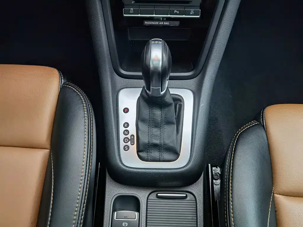 Volkswagen Sharan 2016 — фото 13