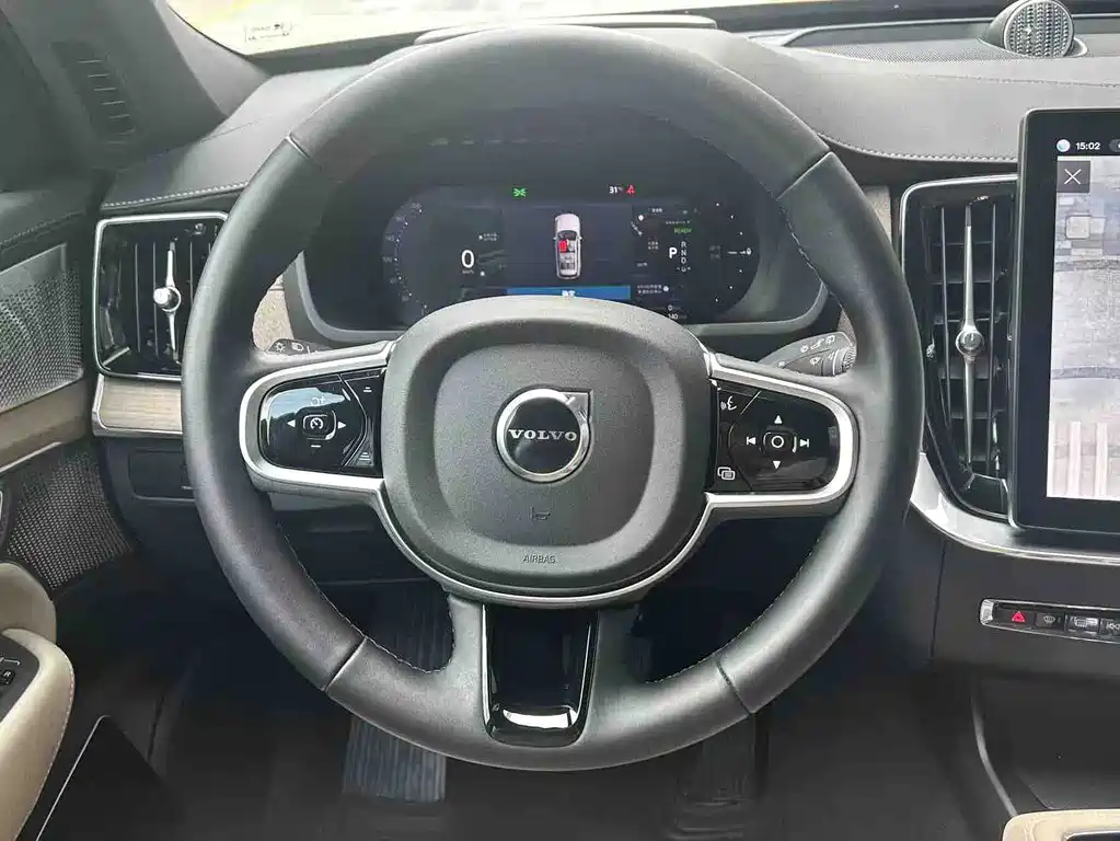 Volvo XC90 PHEV 2025 — фото 4