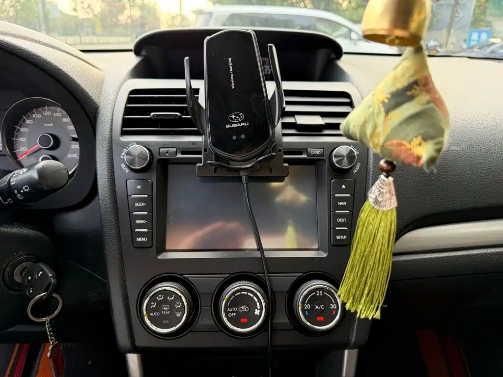 Subaru Forester 2014 — фото 10