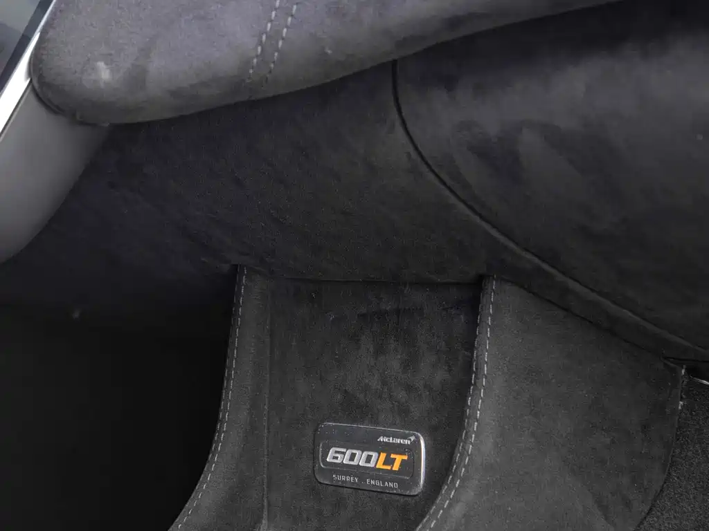 McLaren 600LT 2019 — фото 16