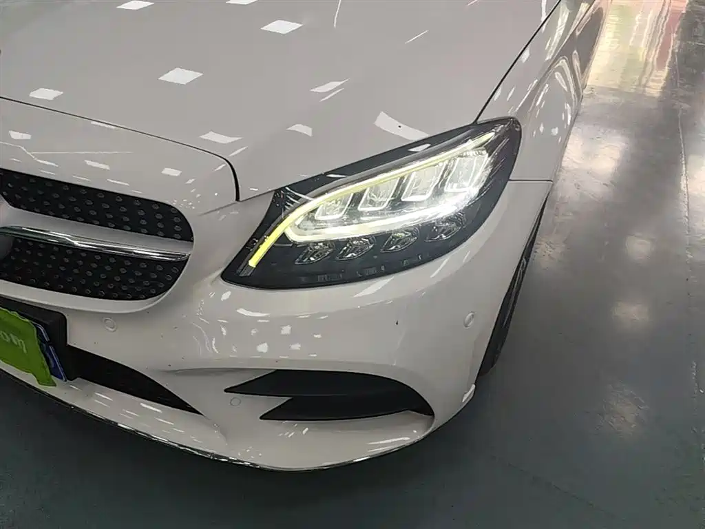 Mercedes-Benz C-Class 2021 — фото 24