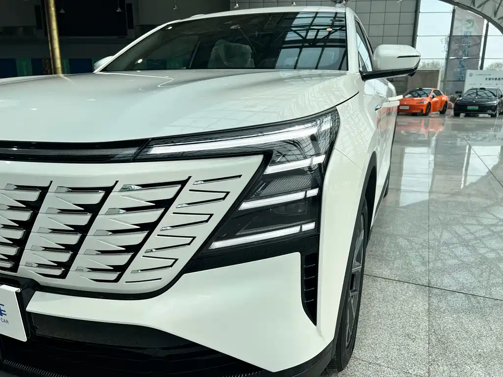 Changan CS75 PLUS 2026 — фото 15