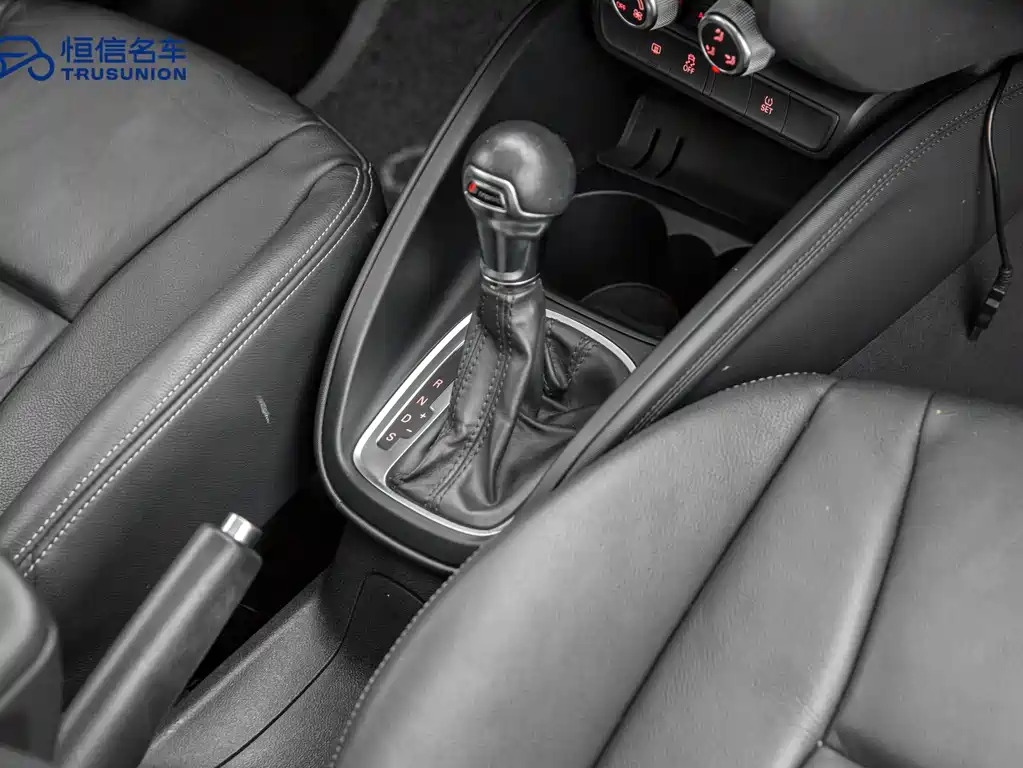 Audi A1 2014 — фото 17