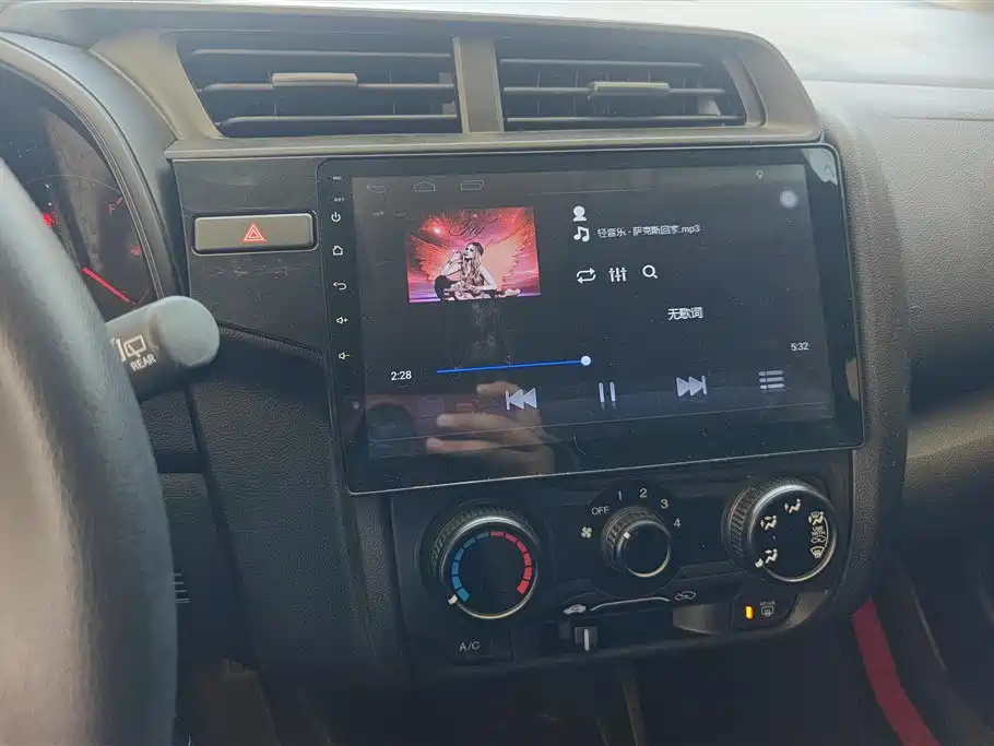 Honda Fit 2018 — фото 13