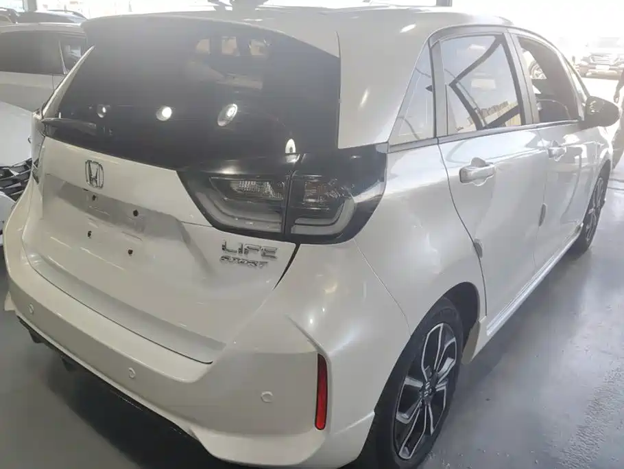 Honda Life 2021