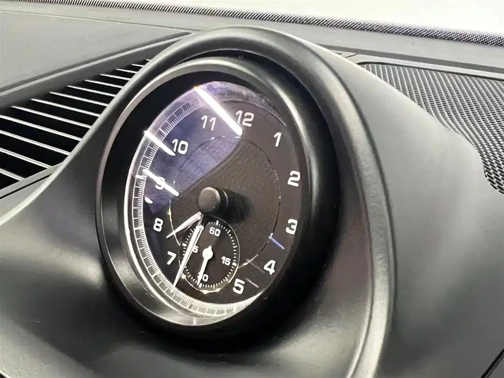 Porsche Macan 2023 — фото 15