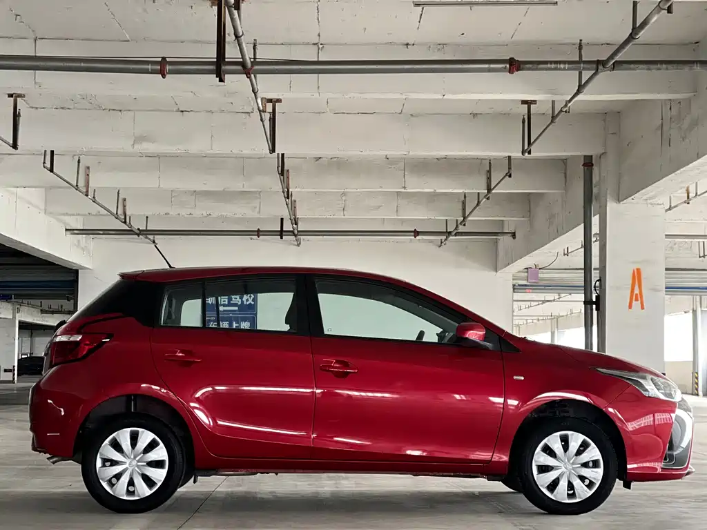 Toyota Yaris L 2020 — фото 22