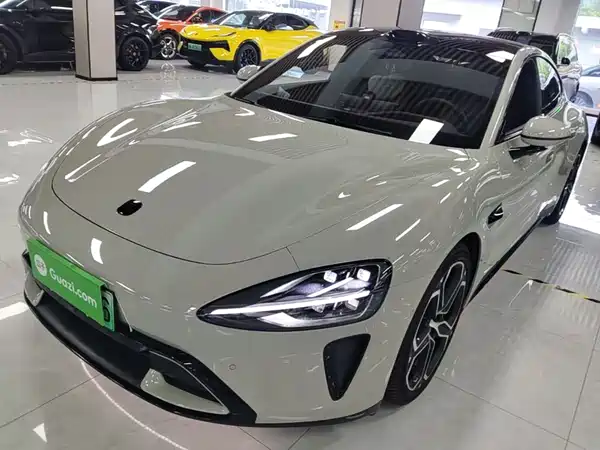Xiaomi SU7 2025