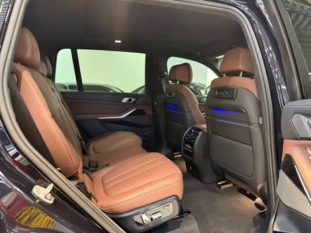 BMW X7 2019 — фото 12