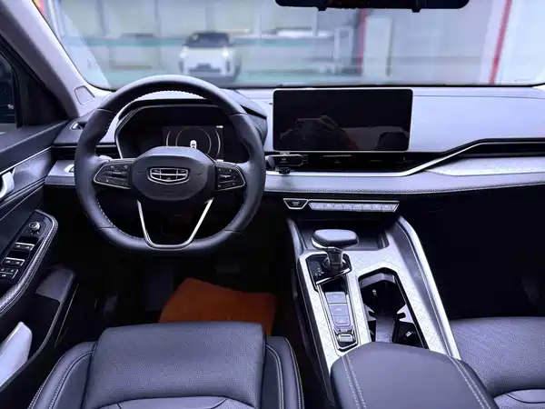 Geely Xingrui 2021