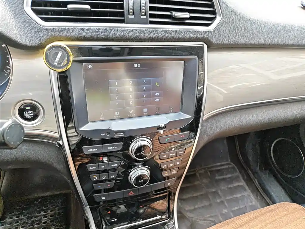 Haval H2 2015 — фото 6