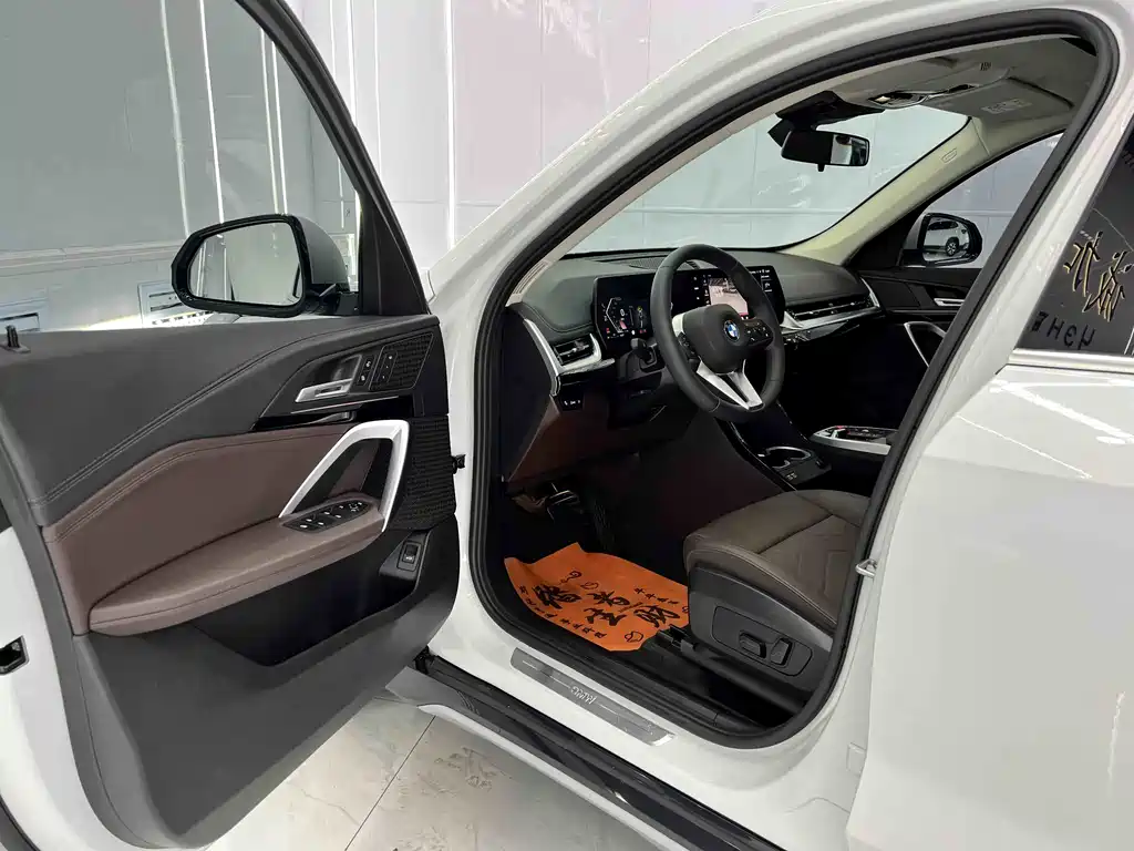 BMW X1 2023 — фото 11