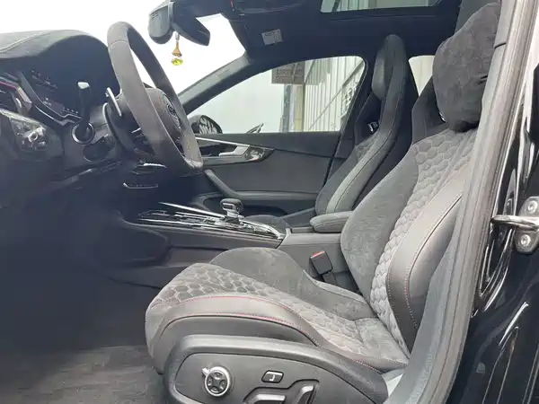 Audi S4 2023