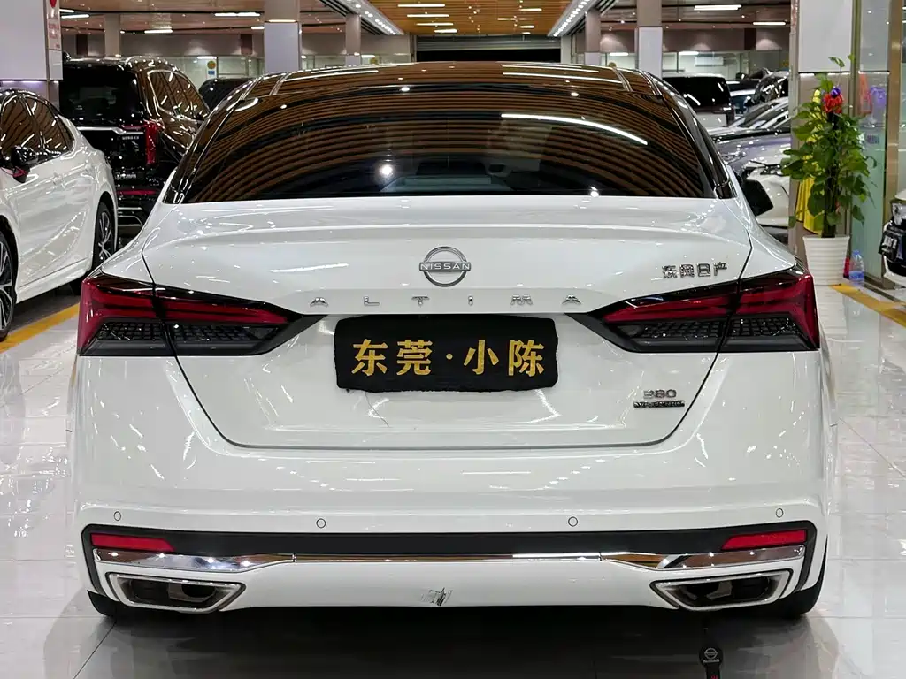 Nissan Teana 2023 — фото 9