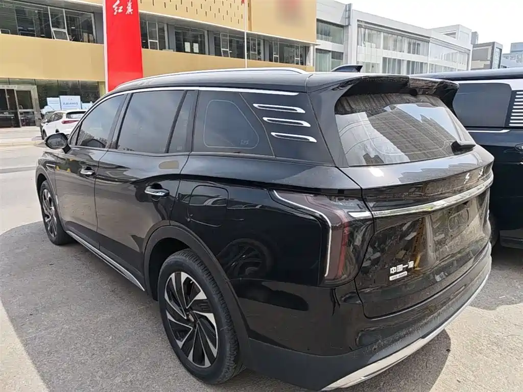 Hongqi HS7 PHEV 2025 — фото 5