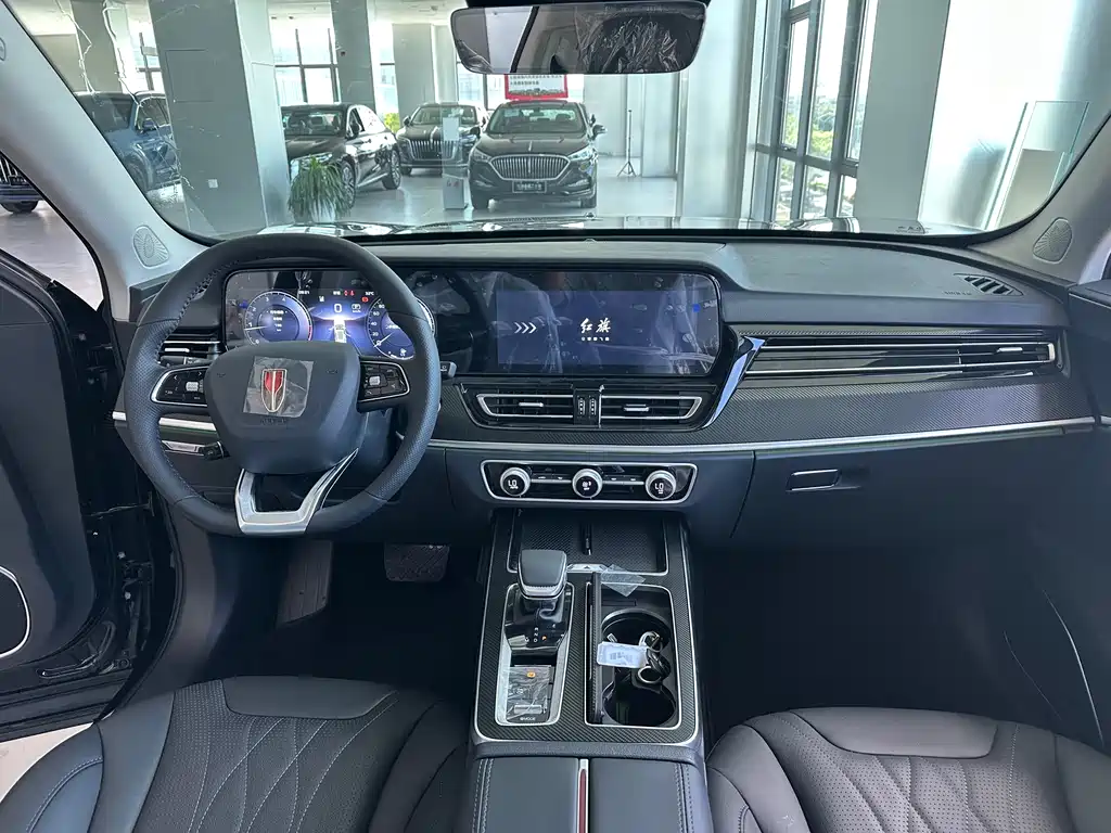 Hongqi HS5 2025