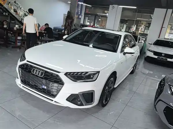 Audi A4L 2022