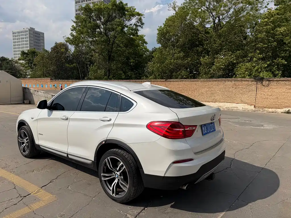 BMW X4 2015 — фото 5