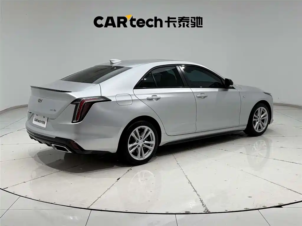 Cadillac CT4 2020 — фото 11