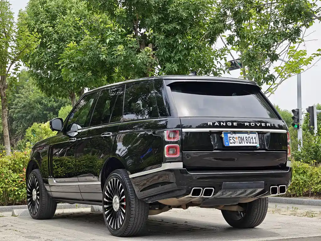 Land Rover Range Rover 2018 — фото 13
