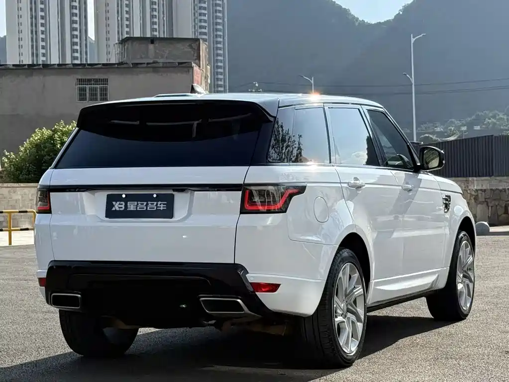 Land Rover Range Rover Sport 2018 — фото 13