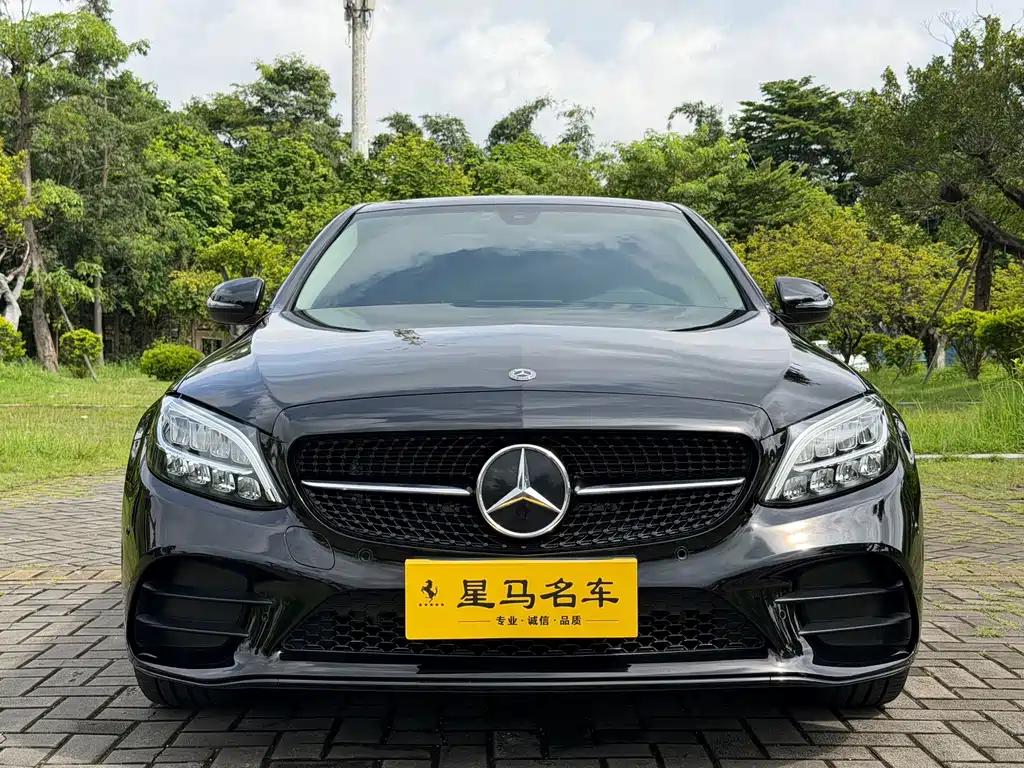 Mercedes-Benz C-Class 2021