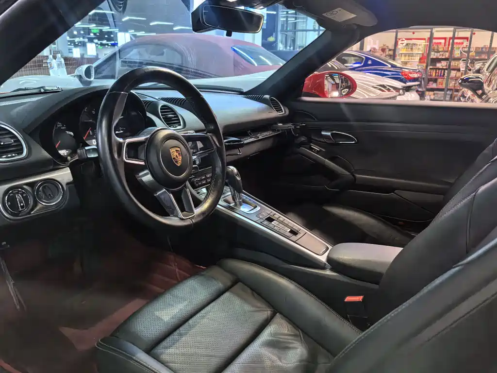 Porsche 718 2017