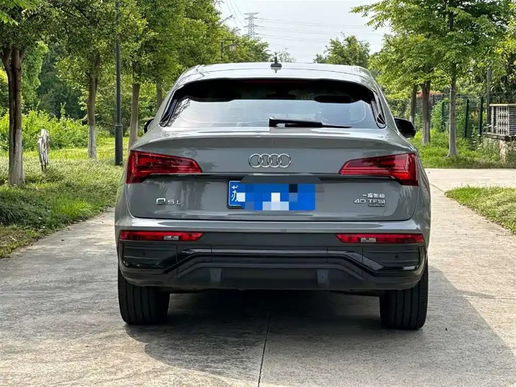 Audi Q5L Sportback 2021 — фото 5