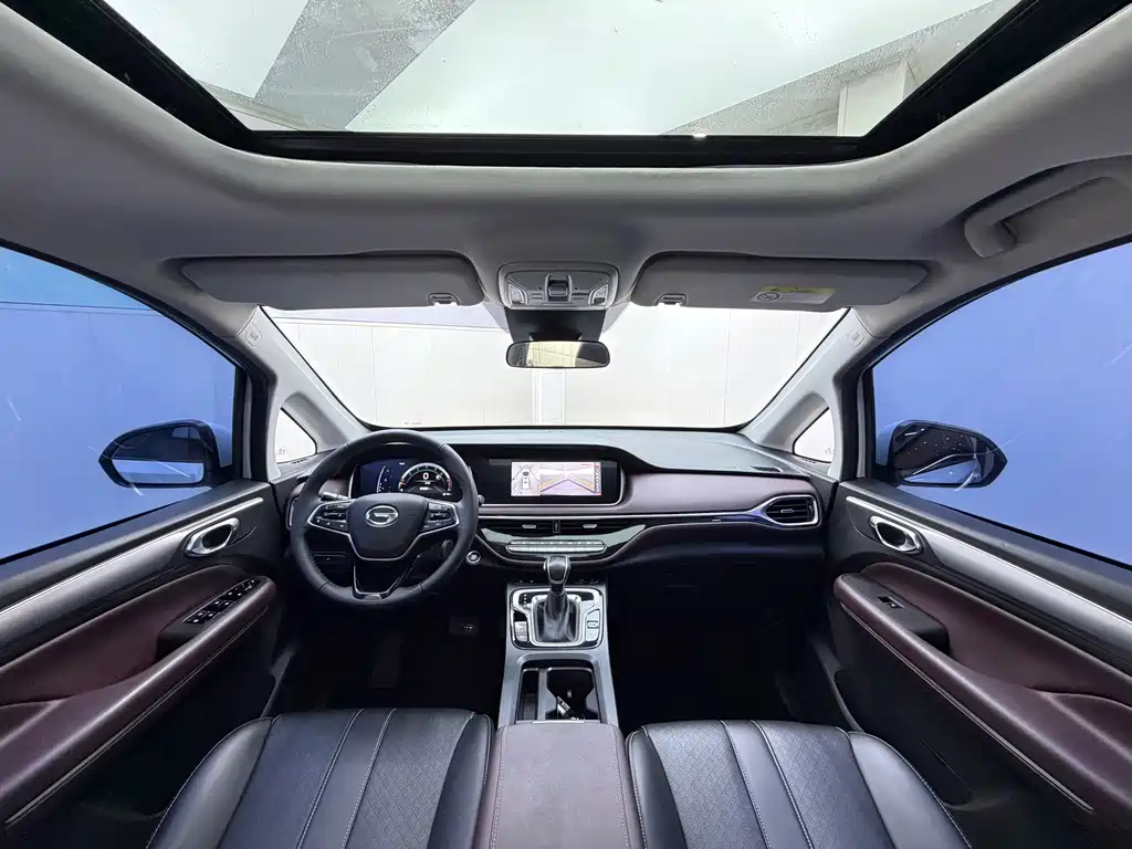 GAC Trumpchi M6 2022 — фото 16