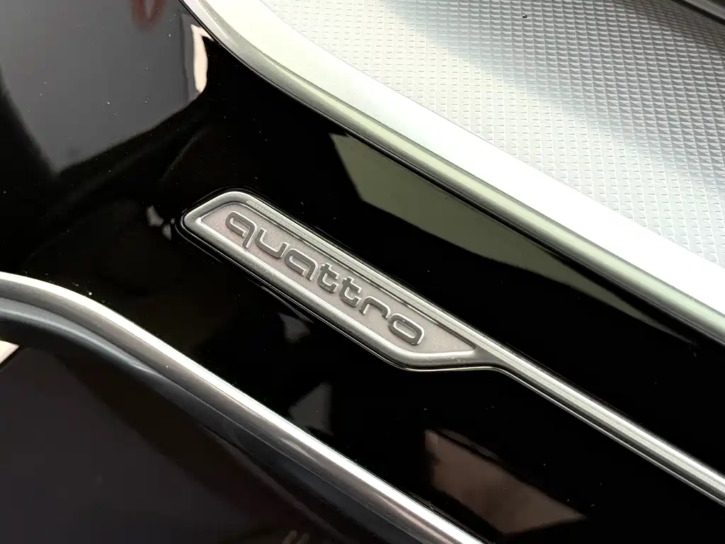 Audi A6L 2021 — фото 22