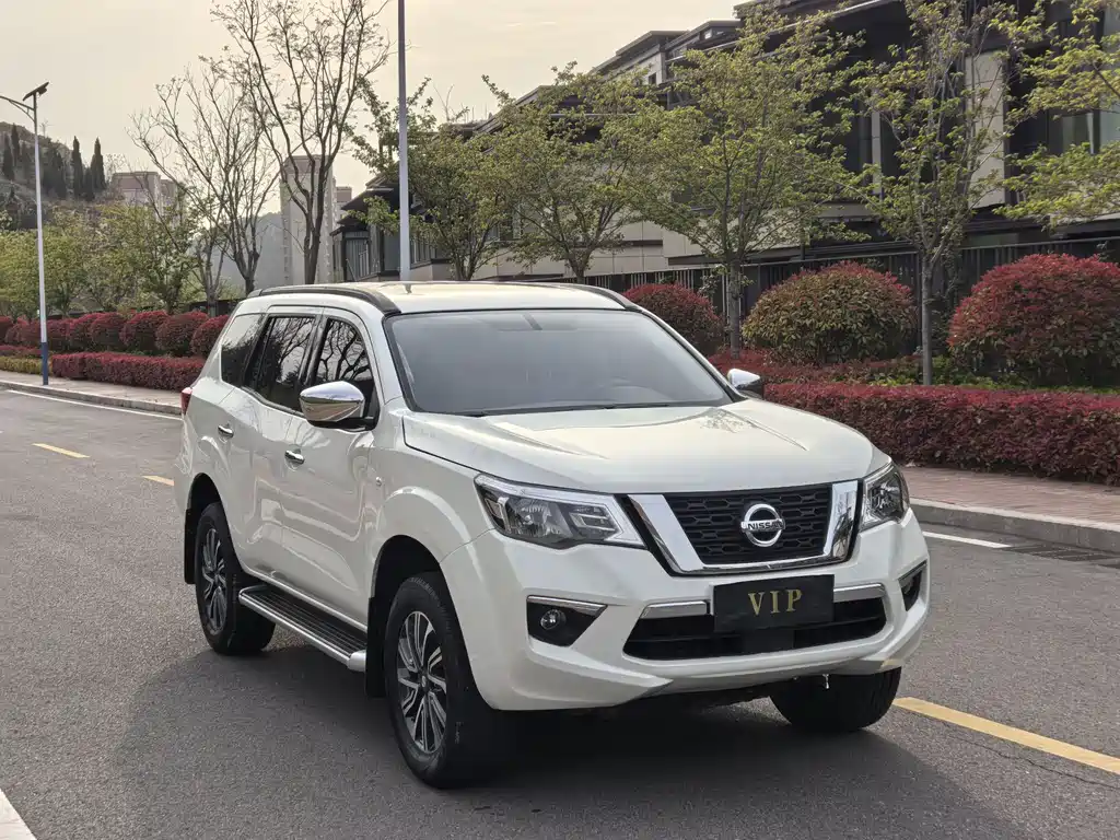 Nissan Terra 2023 — фото 3
